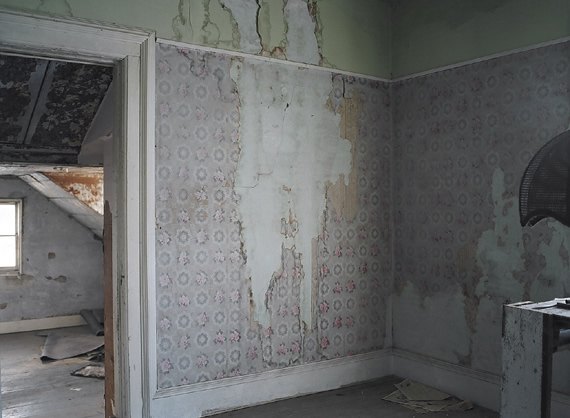 Laura Nash, House 1, Upstate New York, 2006