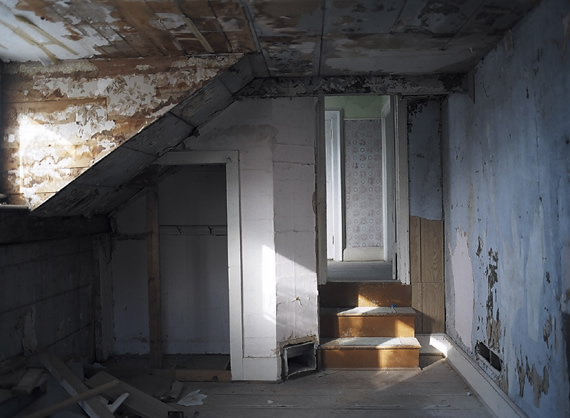 Laura Nash, House 5, Upstate New York, 2006